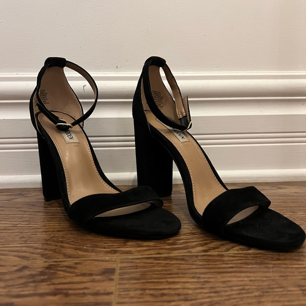 Steve Madden Black Suede Heels